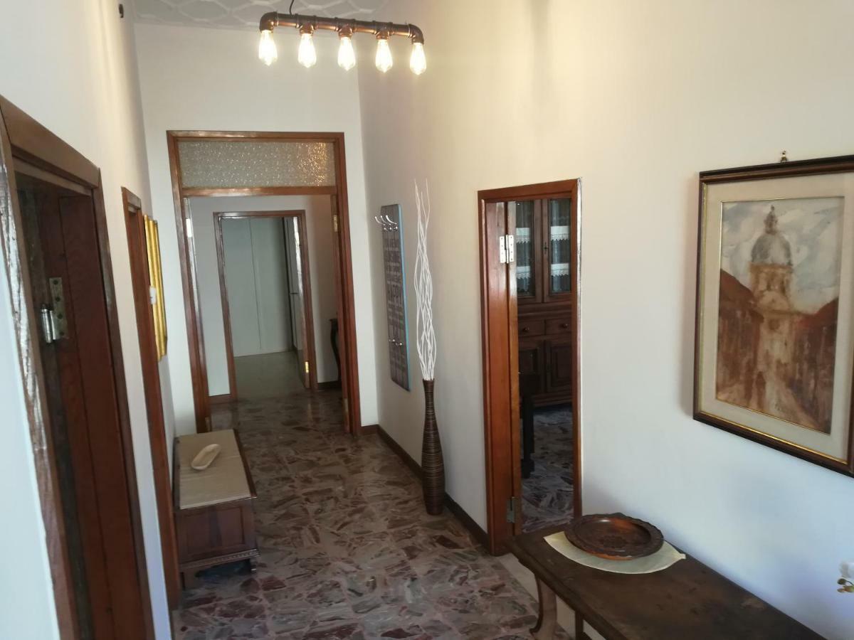 Villa Gina Assisi Bagian luar foto
