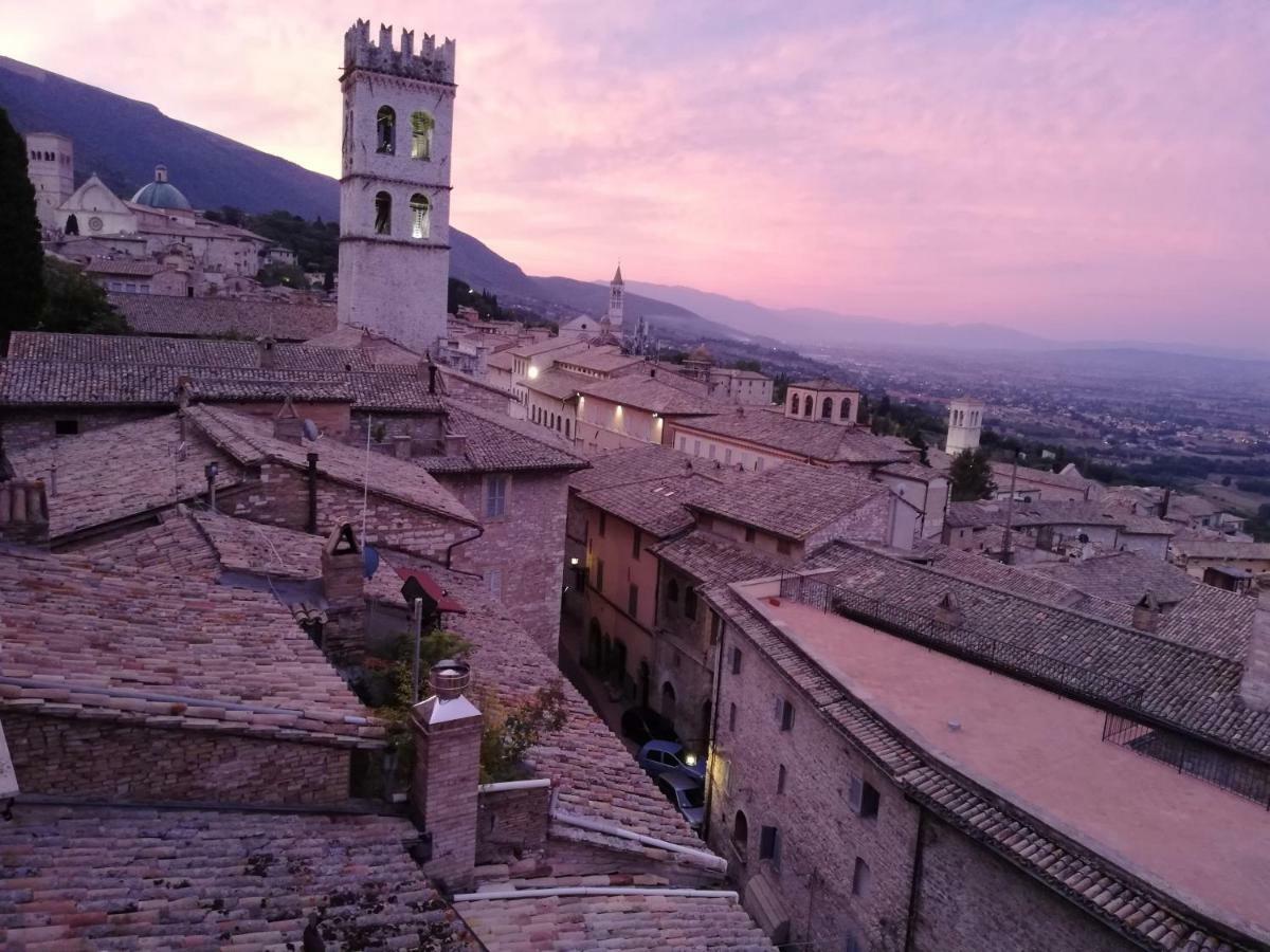Villa Gina Assisi Bagian luar foto